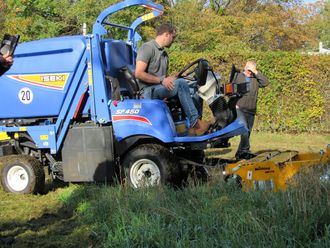 Nach erfolgreicher Teilnahme weißt Du, wie man Geräte zur Grünflächenpflege richtig einsetzt.