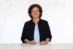Monika_Haeuser_web